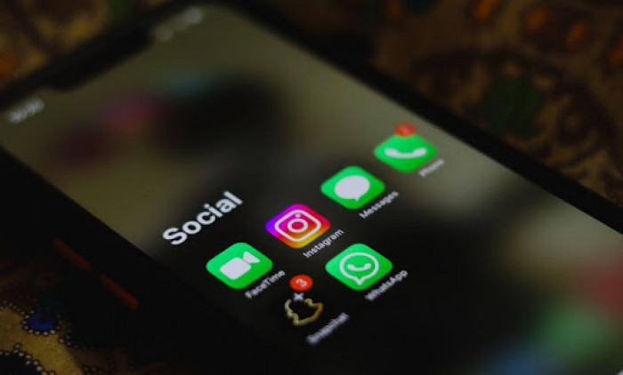 How Horse Racing Brands Are Using AI-Powered Social Media Apps to Attract a New Generation of Fans