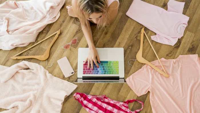 The 2026 Social Media Content Stack for Online Fashion Brands